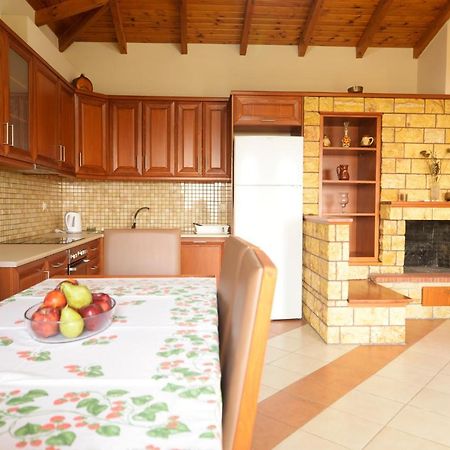Papadeas Villas Megali Mantineia Екстериор снимка