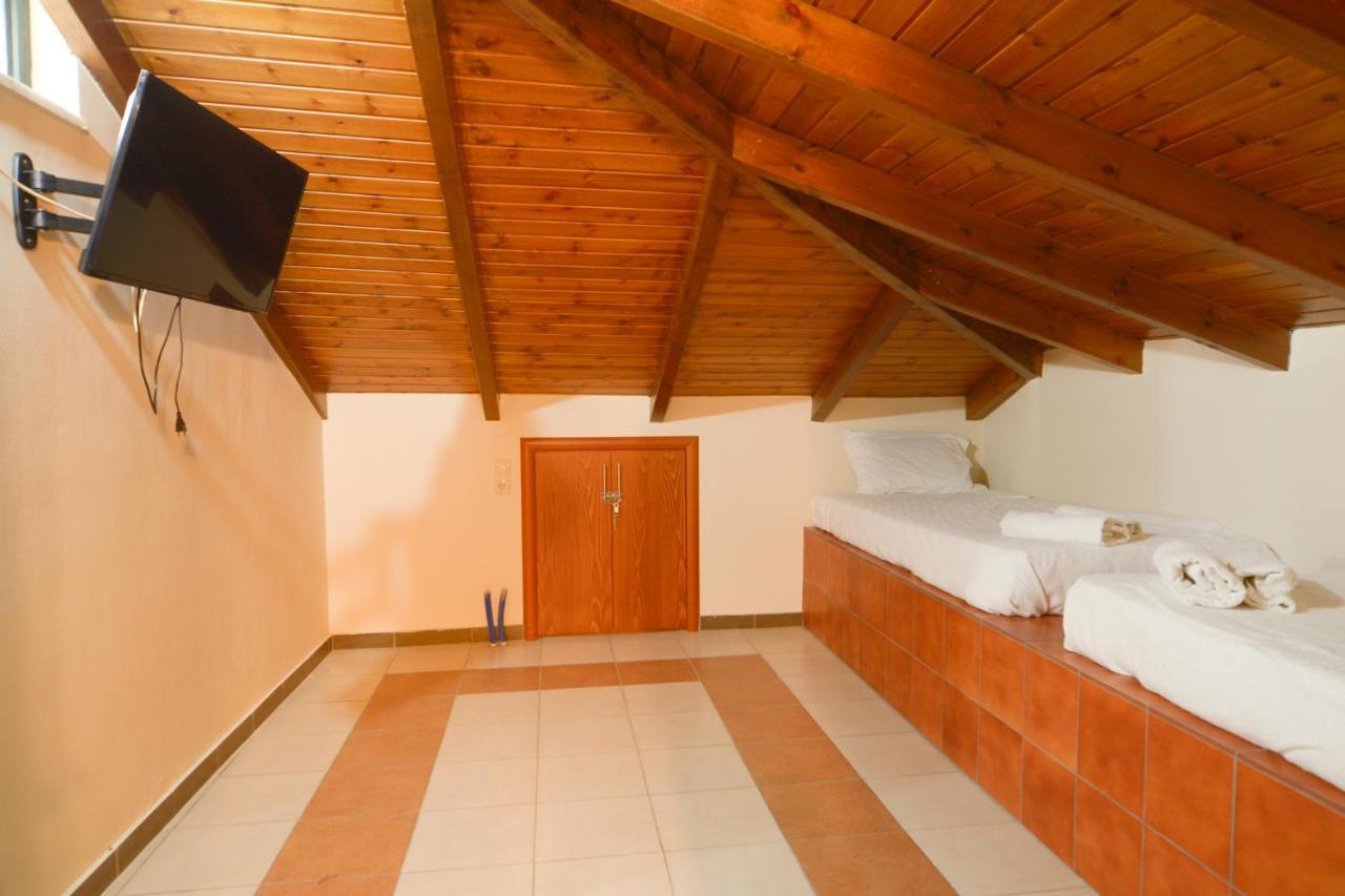 Papadeas Villas Megali Mantineia Екстериор снимка