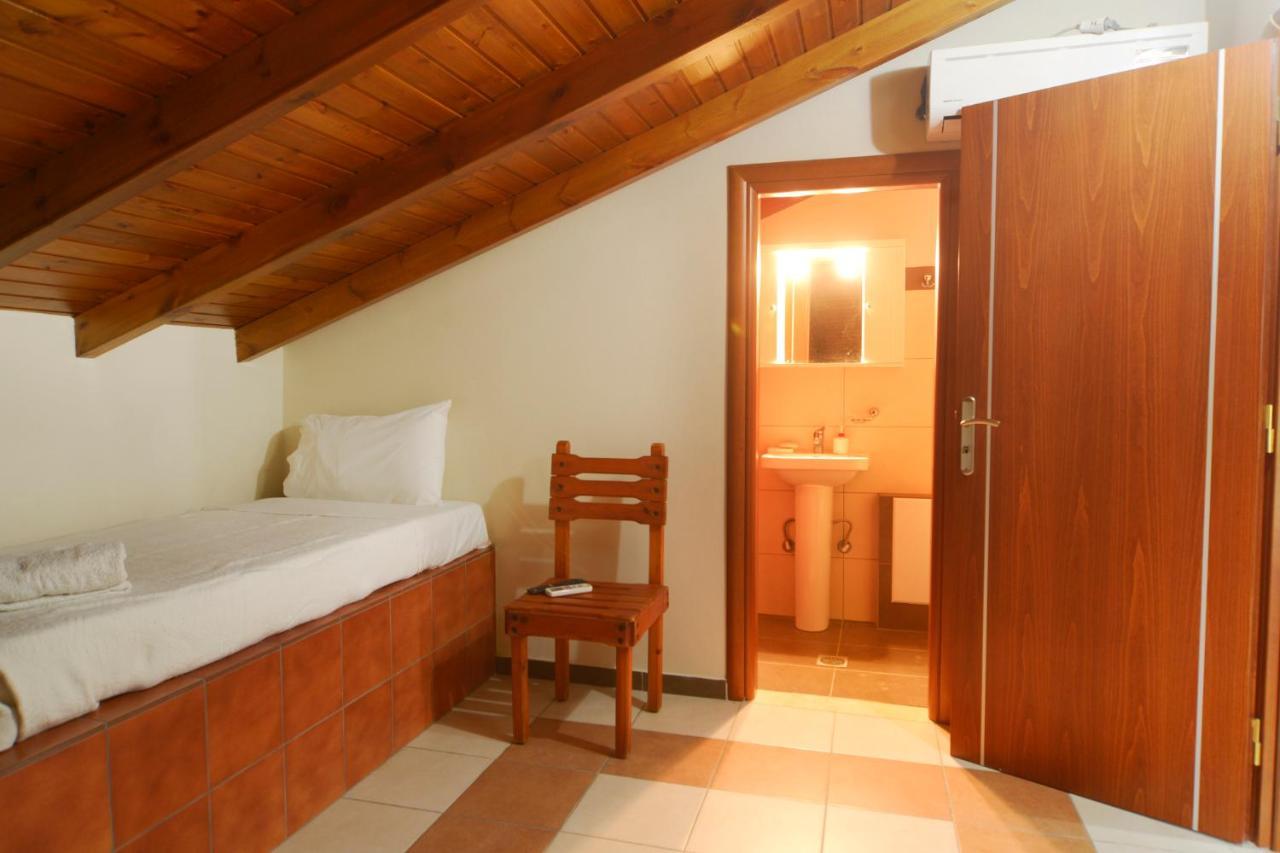 Papadeas Villas Megali Mantineia Екстериор снимка