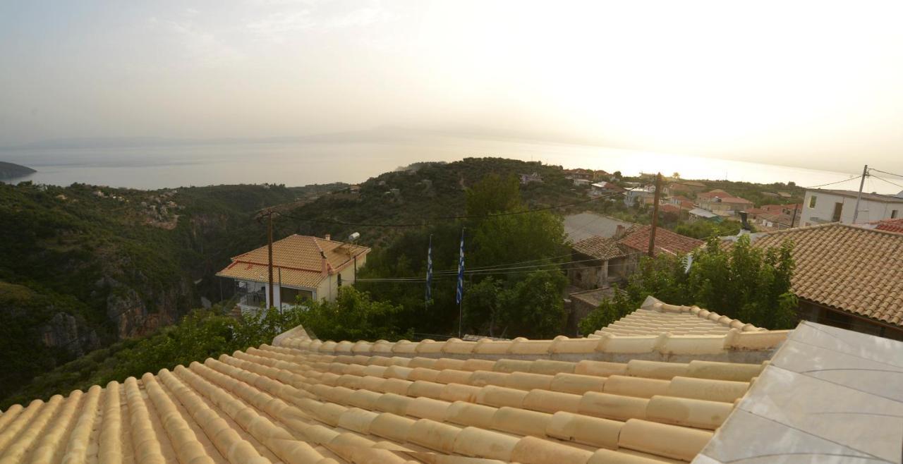 Papadeas Villas Megali Mantineia Екстериор снимка