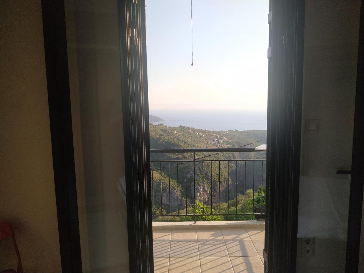 Papadeas Villas Megali Mantineia Екстериор снимка