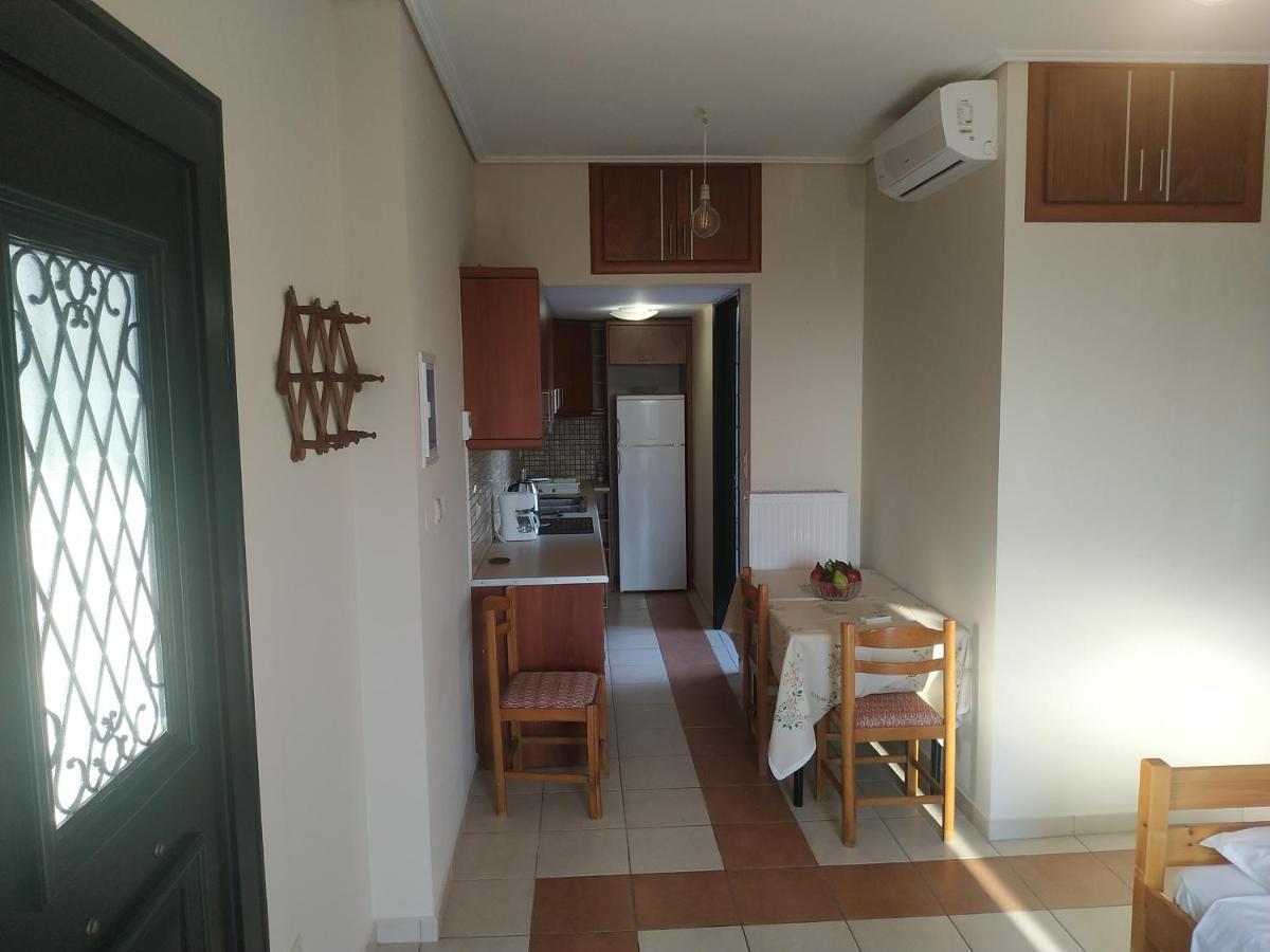 Papadeas Villas Megali Mantineia Екстериор снимка