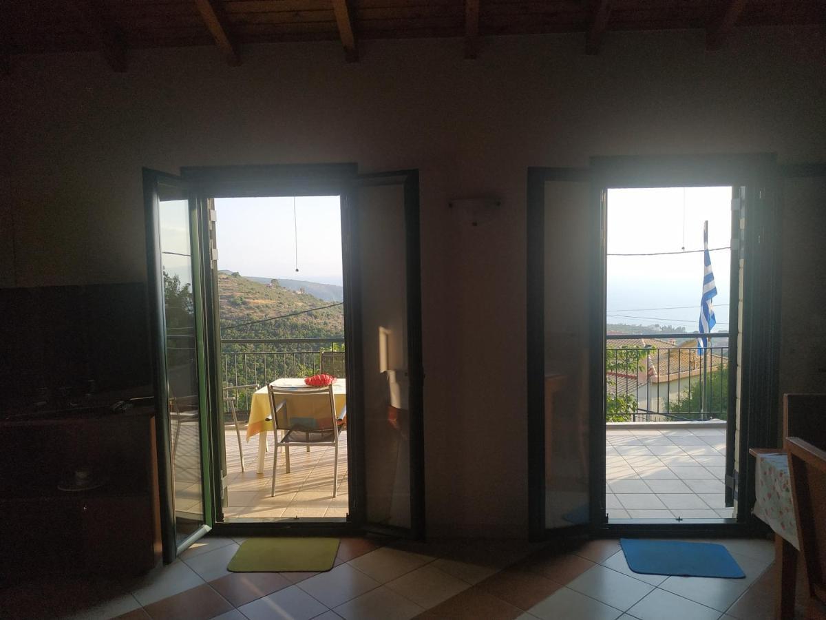 Papadeas Villas Megali Mantineia Екстериор снимка