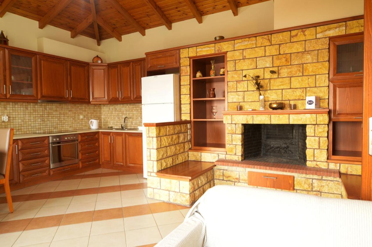 Papadeas Villas Megali Mantineia Екстериор снимка