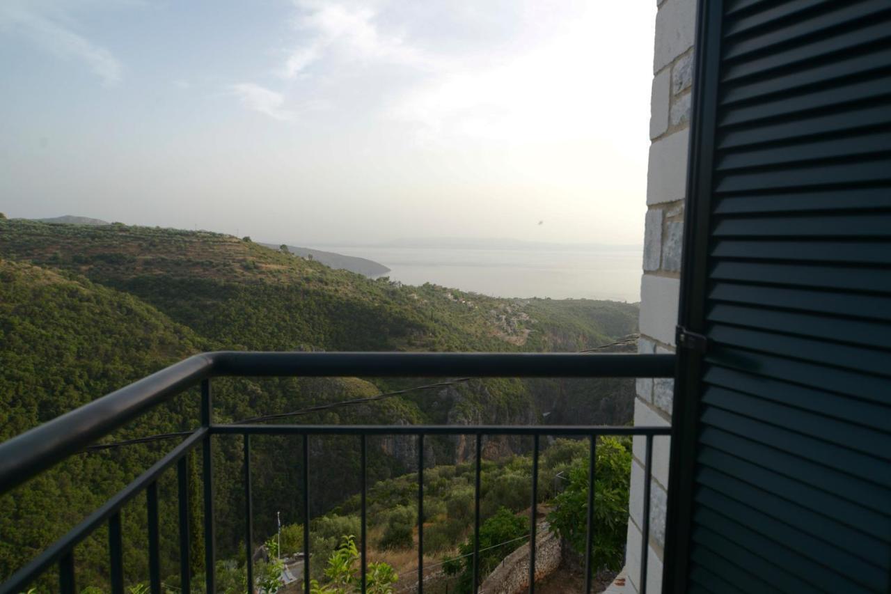 Papadeas Villas Megali Mantineia Екстериор снимка