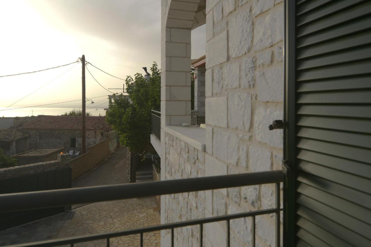 Papadeas Villas Megali Mantineia Екстериор снимка